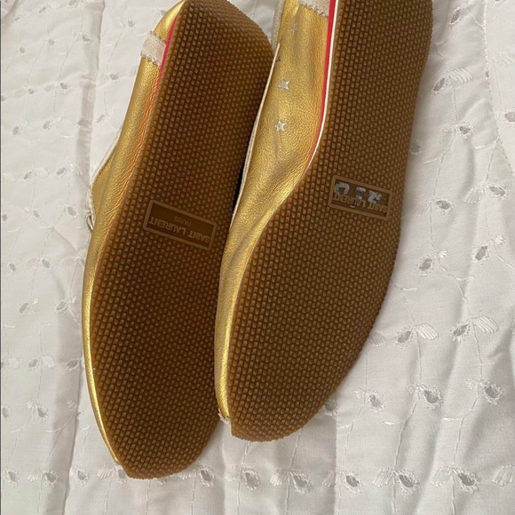 Authentic Saint Laurent Distressed Sneakers - Picture 2 of 7